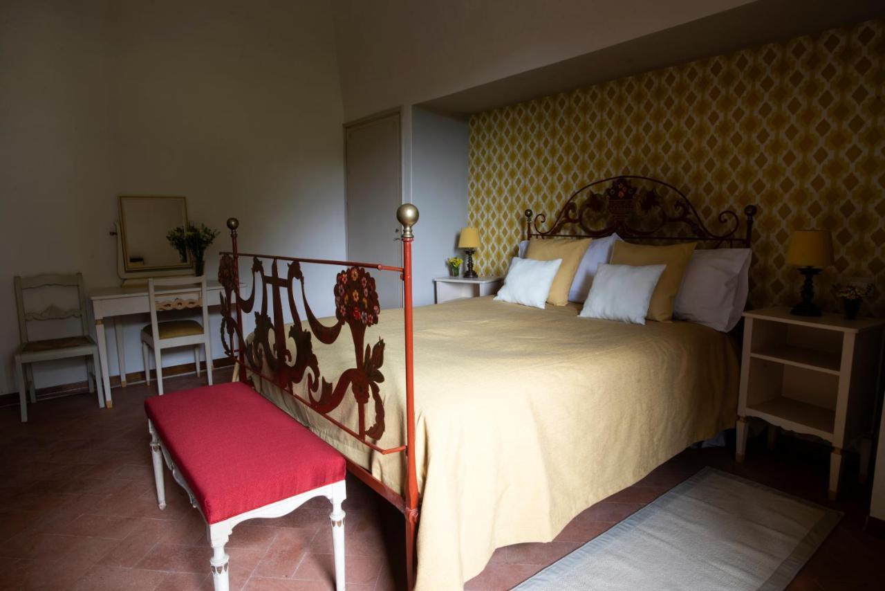 Fattoria Di Caticciano, Elegante Affittacamere Relax E Natura Vicino Firenze Pelago Luaran gambar